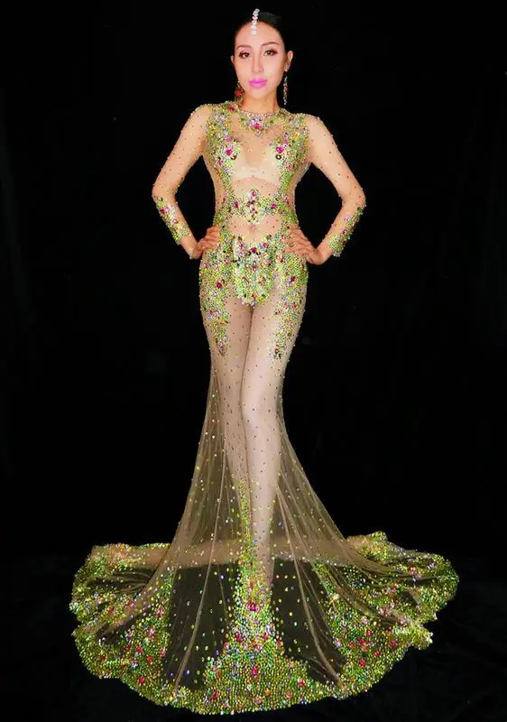 Błyszczące kolorowe kryształy perspektywa długa sukienka damska luksusowa duża sukienka kostium wieczorowy występ na imprezie świętuj sukienki