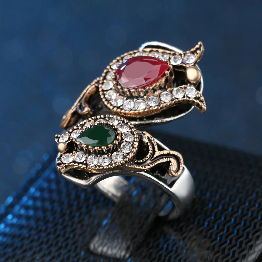 From India Vintage Wedding Rings For Women Color Antique Gold Unique Crystal Resin Big Ring Women\'s Jewellery Christmas Gift