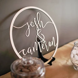Custom Personalized Bride and Groom Name garland Shape Rural Wedding Wooden Table Decoration For Mr&Mrs Wedding Photo Props