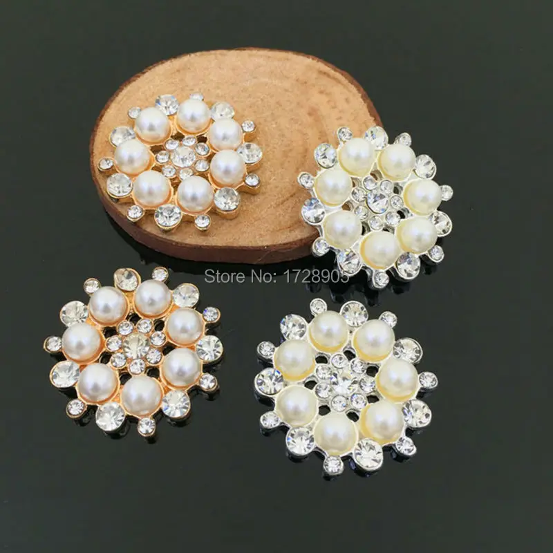 Snowflake 10pcs 28mm Bling Round Flatback Rhinestone and Pearls Christmas Snowflake Flower Buttons Clothing DIY Accessories