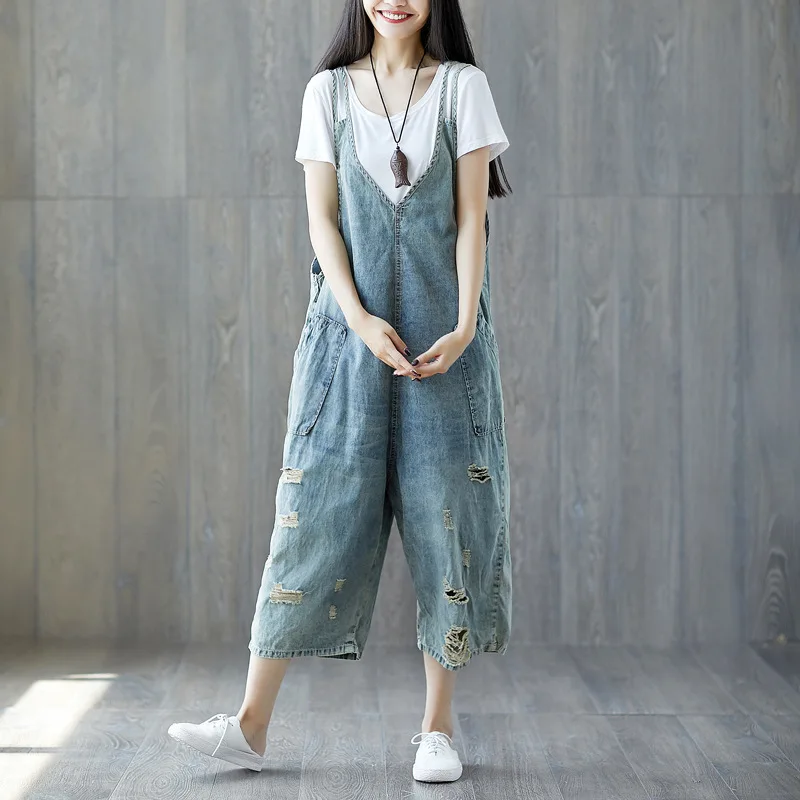 Women Thin Denim Jumpsuits 2018 Bleached Ripped Wide Leg Bib Denim Overalls Big size Drop Crotch Rompers Calf-Length Pants YT611