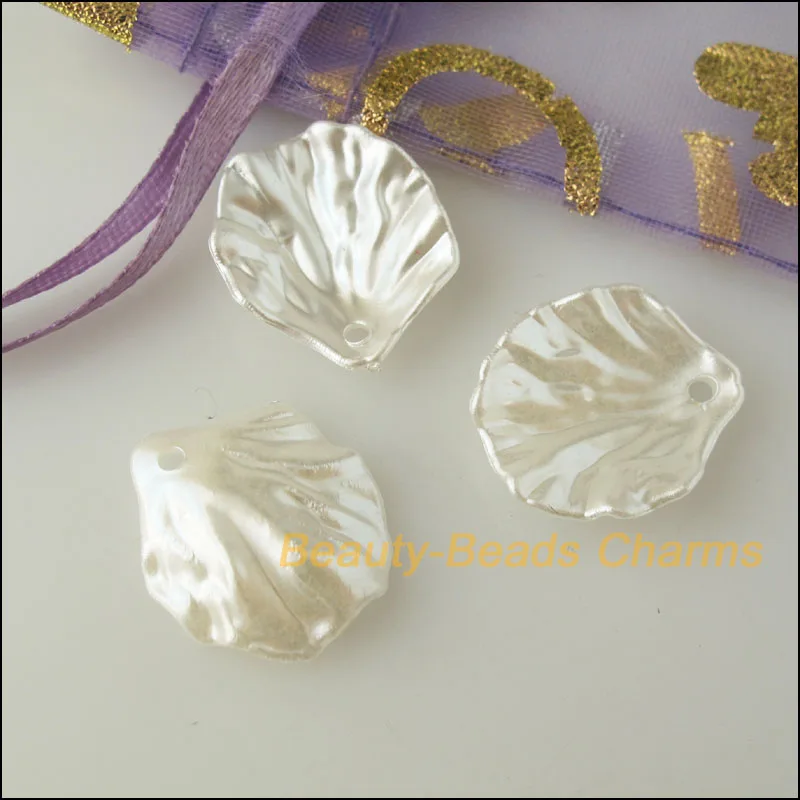 100Pcs White Plastic Acrylic Leaf Shell Charms Pendants 17x19.5mm