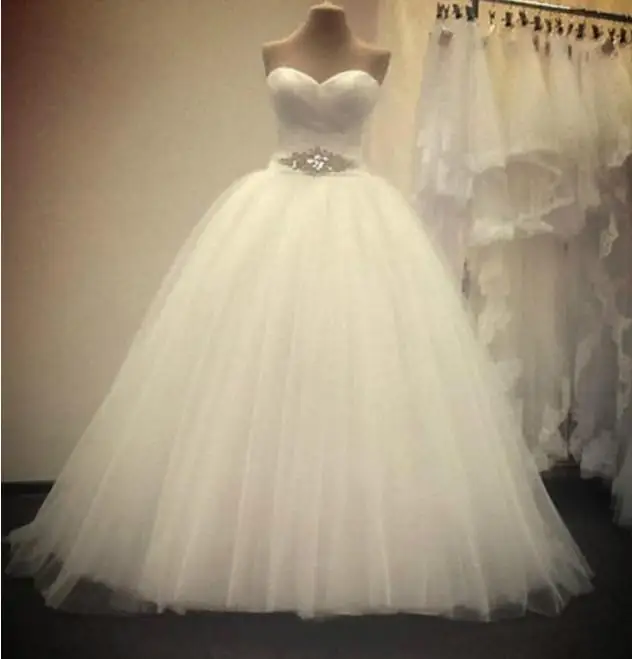 BANVASAC New Luxury Crystals Sash Strapless Wedding Dresses Sleeveless Pleat Satin Lace Bridal Ball Gowns