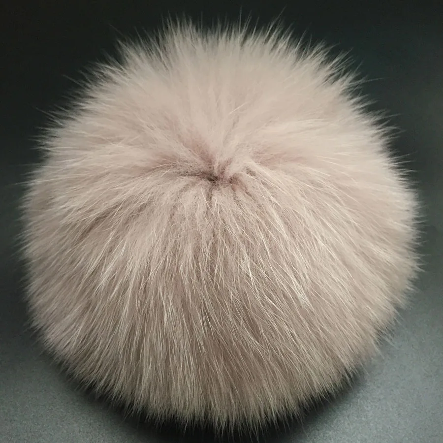 Große 14–15 cm bunte weiße natürliche Waschbär-Fuchs-Pompons, luxuriöse Pelzbälle für Strickmütze, Mütze, Wintermützen, Echtpelz-Pom-Poms – Detail 15
