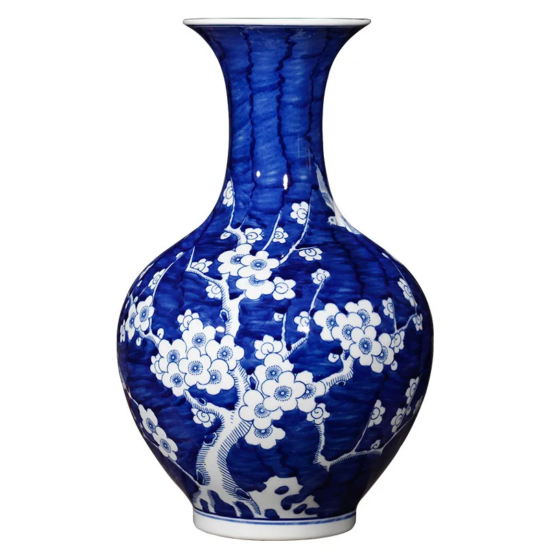 Classic Chinese Style Hand Painted Blue and White Porcelain Plum Blossom Home Decoration Flower Vase