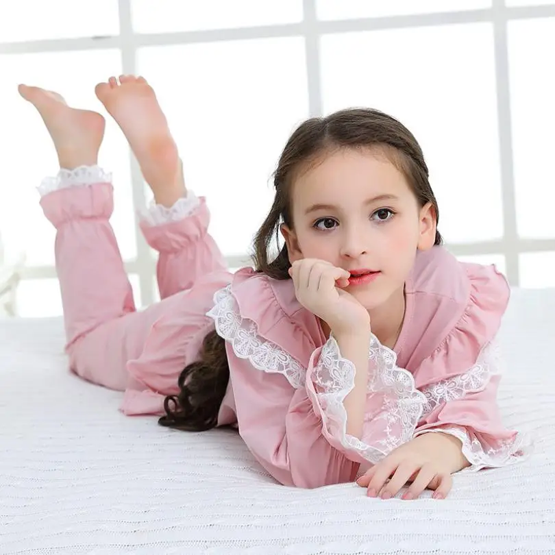 Newest Girls Pajama Set Kids Home Cloth Pyjamas Cotton Long Sleeve Lace Cute Princess Nightgown Retro Sweet Sleepwear Y1254