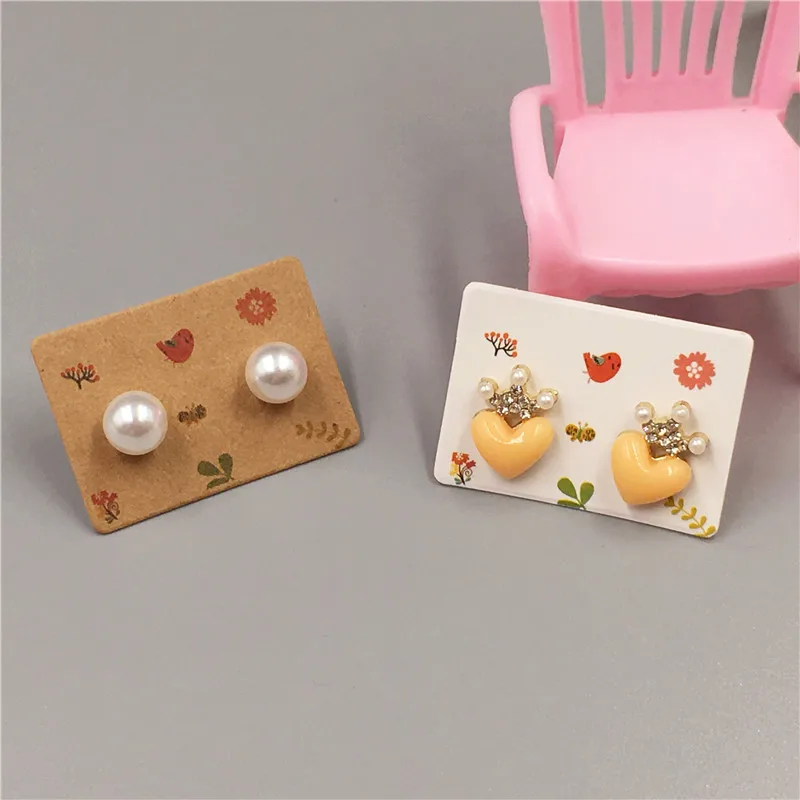 50pcs/lot 3.5x2.5cm Multi color Paper Cute Stud Earring Hang Tag Card Jewelry Display Packing Card Custom Logo Cost Extra