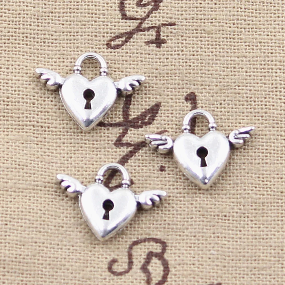 20pcs Charms Fly Heart Lock 13x17mm Antique Antique Silver Color Pendants Making DIY Handmade Tibetan Silver Color Jewelry