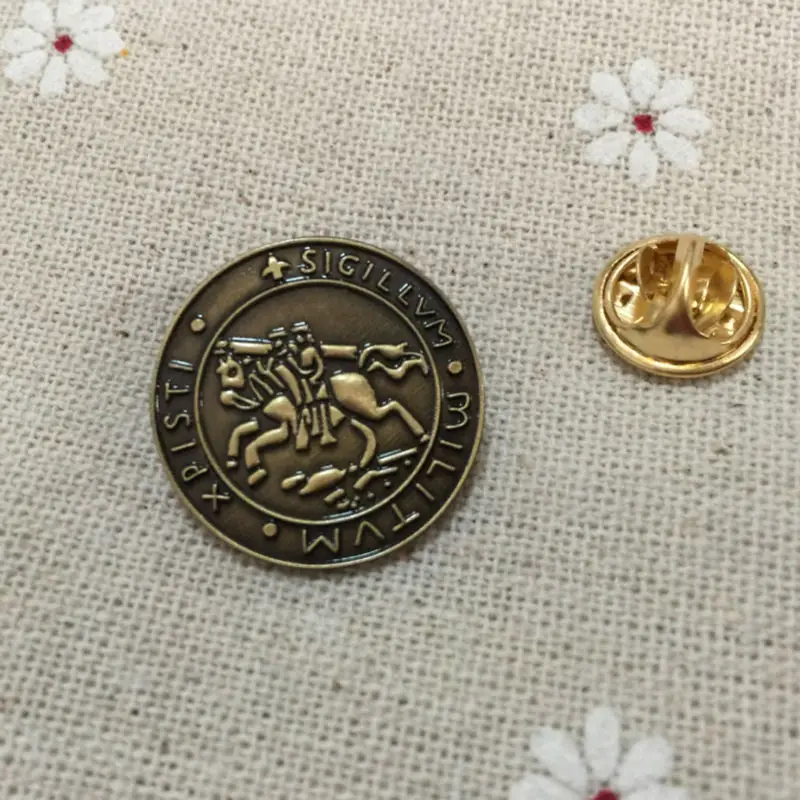 Knights Templar Seal Crusaders Solomons Temple Lapel Pins and Brooches Masonic Free Masons Badge Gift for the Lodge