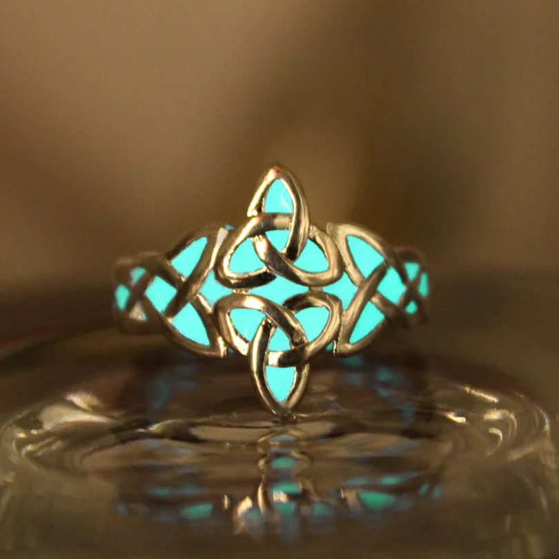New Glow In The Dark Celts Ring Glow rings Celtics knots triquetera Ring Viking Luminous Open ring Glowing gift