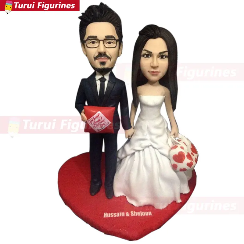 Personalized Wedding Cake Topper Bobble Head Clay Figurine Based on Customers' Photo Using As Wedding Cake Topper Wedding Gift D