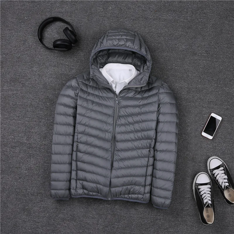 2020 Winter Plus Size 90% White Duck Down Coat Men Hooded Ultra Light Down Jacket Male Windproof Warm Parka S- 7XL