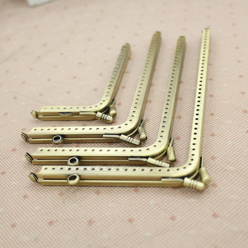 Elegant 5Pcs/lot Rectangular L Shape Knurling Metal Opening Bags DIY Phone Bag Accessories Purse Frame Mouth Gold Kiss Clasp