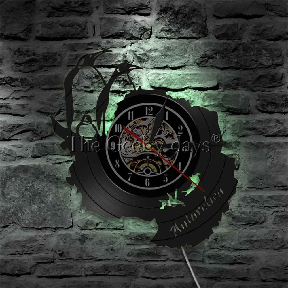 

Handmade 12" Round Vinyl Record Wall Clock Penguin Design Laser Cut Handicraft art Antarctic Animals Record Time Clock