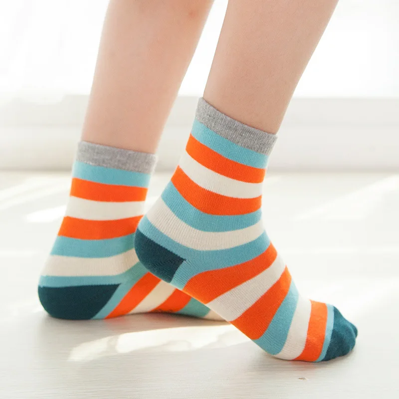 Autumn Kids Short Socks Colorful Gradient Children Socks for Boys Girls Kids Striped Socks School Baby Cute Crew Sox Brand 3-10Y