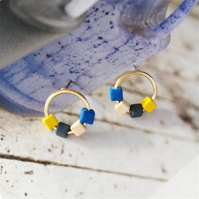 2021Color Earrings Creative Geometric Circular Earrings Ms Exquisite Fashion Earrings New Earrings a Birthday Present Girl Women