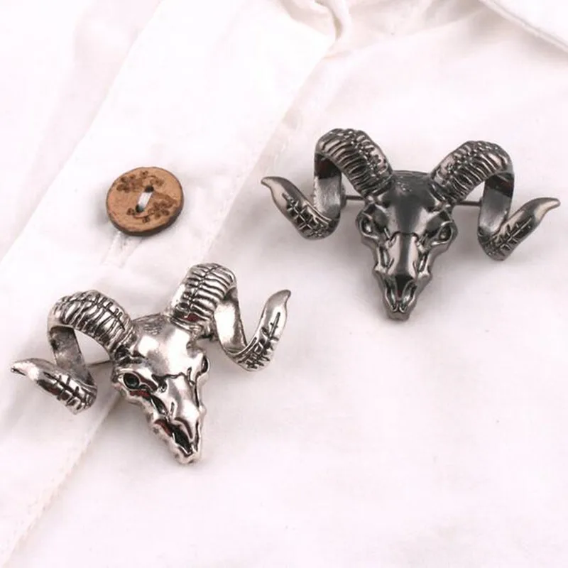 Popular Retro Bull Cattle Sheep Head Brooches Collar Accessories Unisex Luxury Badge Brooch Pins Mens Jewelry Xmas Gift