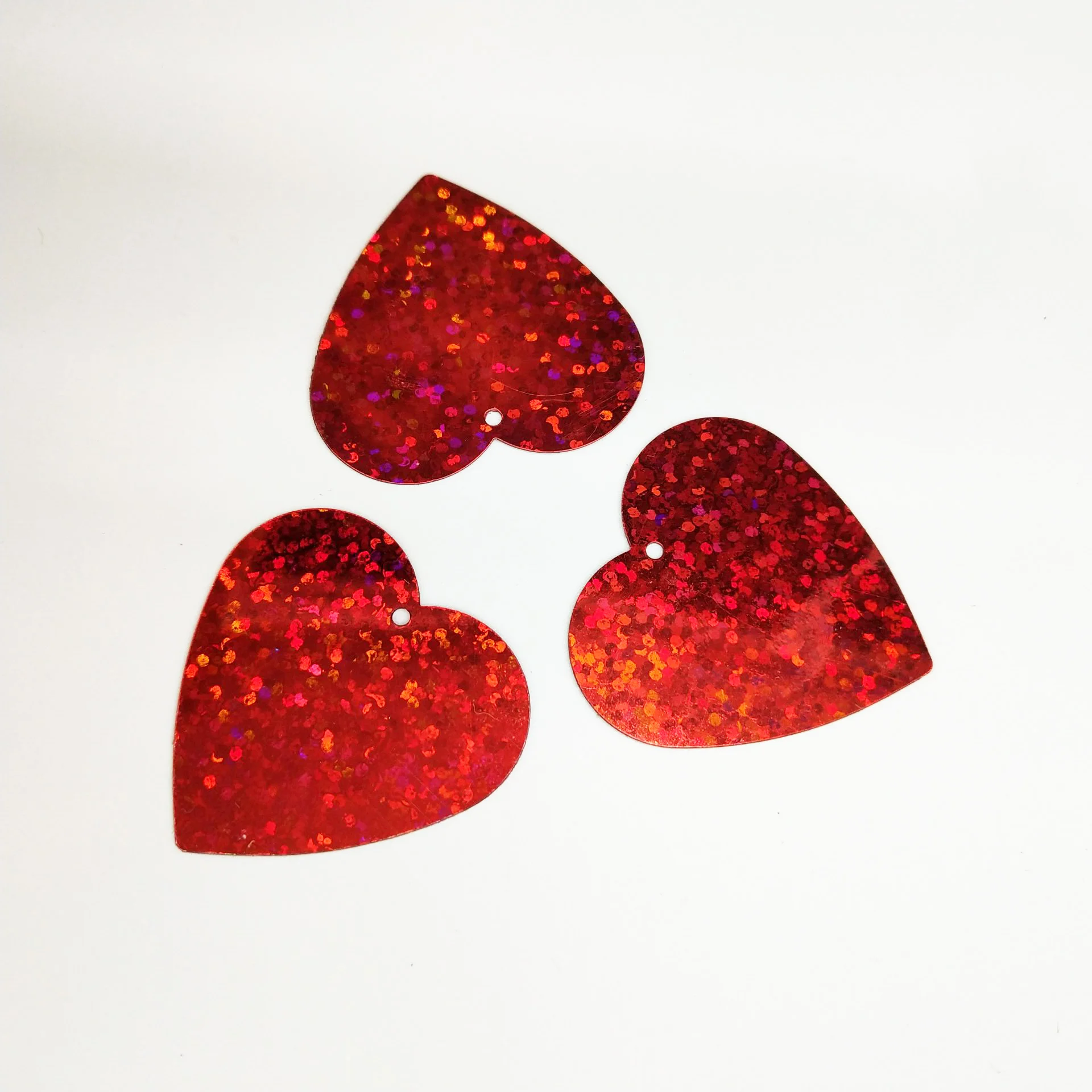 50g 32mm Flat Heart Sequins For Crafts Sewing Accessories Confetti Spangles Paillette Hologram Laser Red With 1 Hole