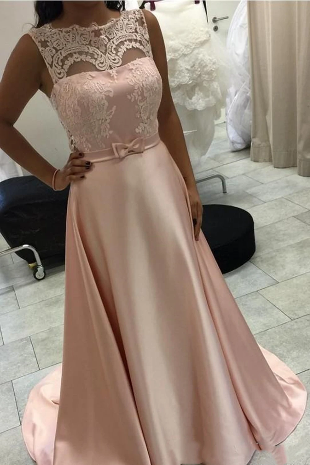 Glamorous Sheer Evening Dresses A Line Peach Appliques With Bow Sash Long Prom Gowns Mother Dress Custom Made Robe de soriee