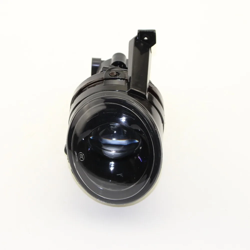 

1Pcs Right New 9006 Plug 12v 55 w Convex Lens Headlights Fog Lamp For VW Tiguan EOS Polo Touran Golf MK6 1T0 941 700 C 1T0941700