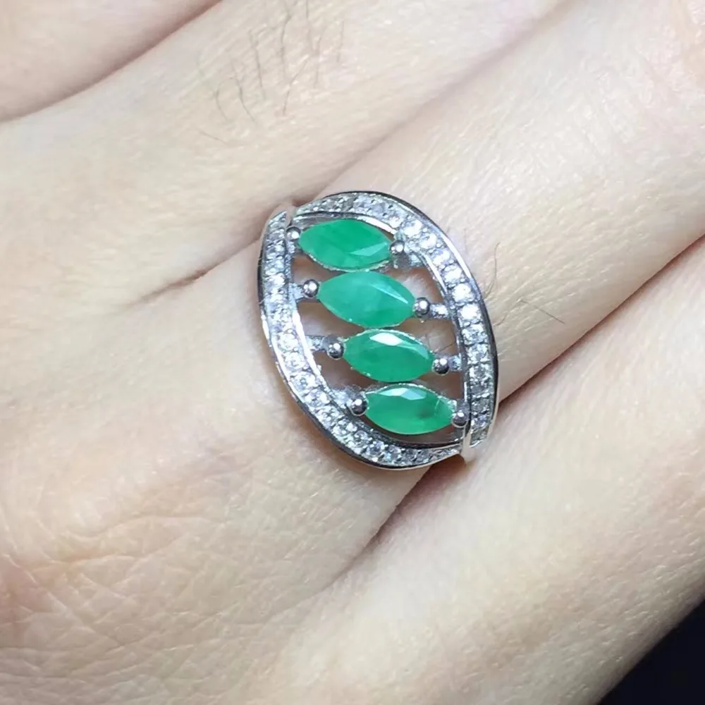 Natural emerald ring, 925 silver, leaf shape, exaggerated style, beautiful color, the product of nature