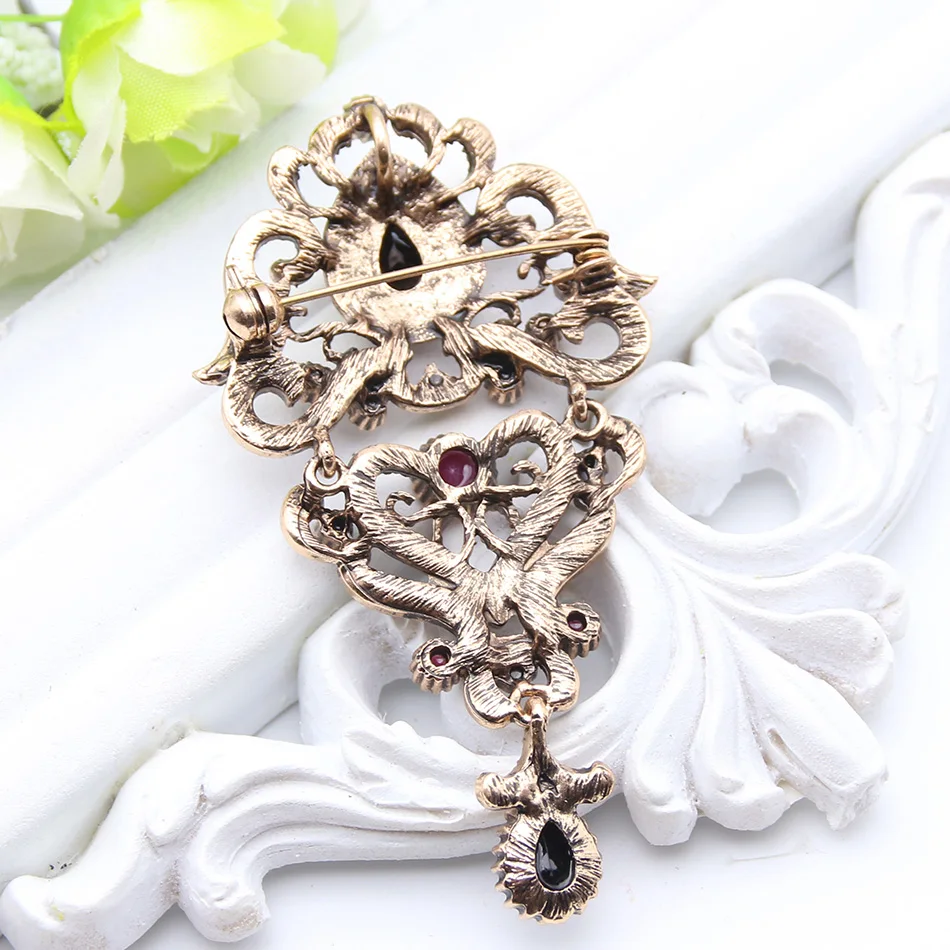 Sunspicems Vintage Turkse Broche Voor Vrouwen Etnische Partij Sieraden Antiek Goud Kleur Veelkleurig Kristal Algerije Bruid Gift 2021