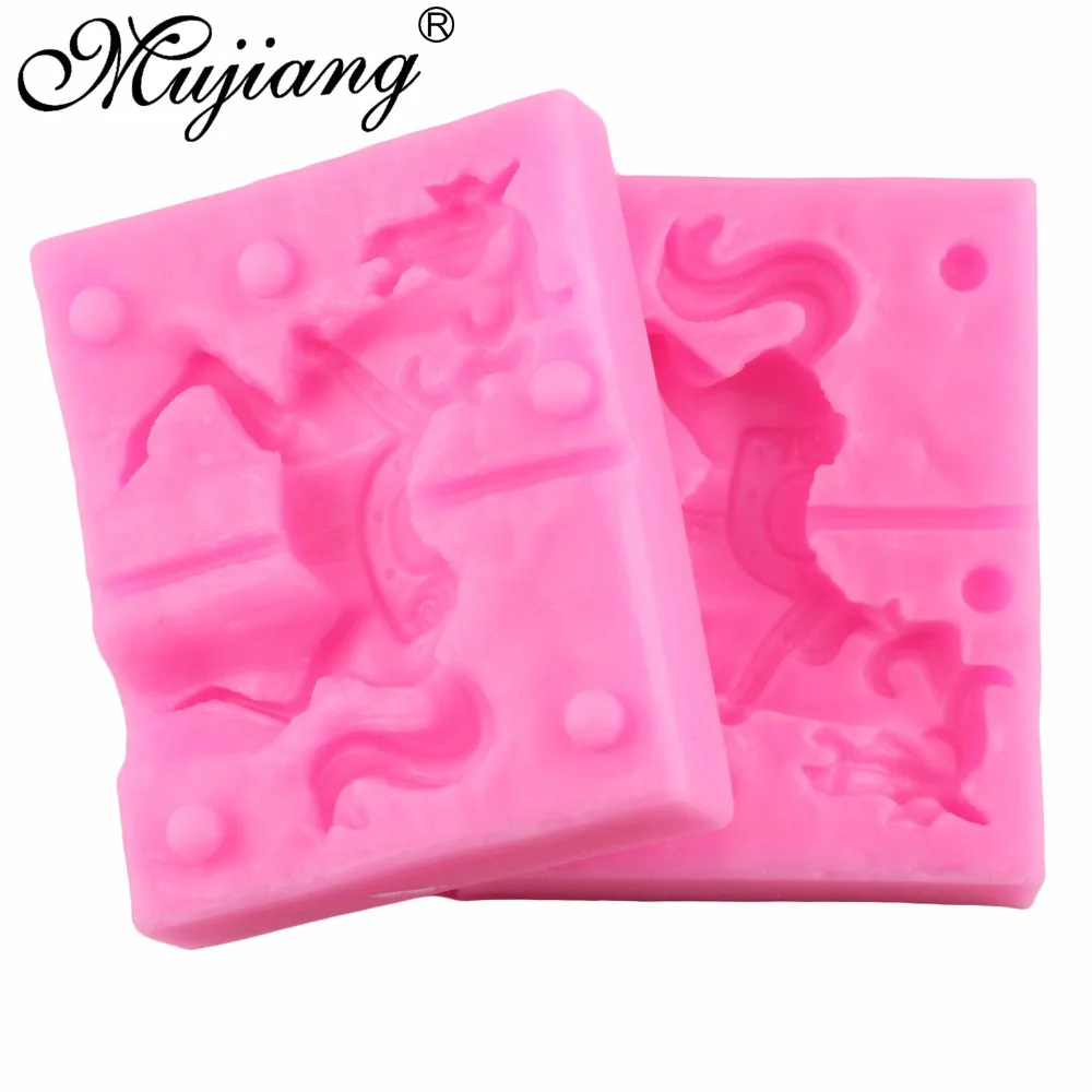 3D Carousel Horse Silicone Candle Mold Clay Soap Molds Fondant Cake Decorating Tools Cupcake Chocolate Baking Moulds XL269