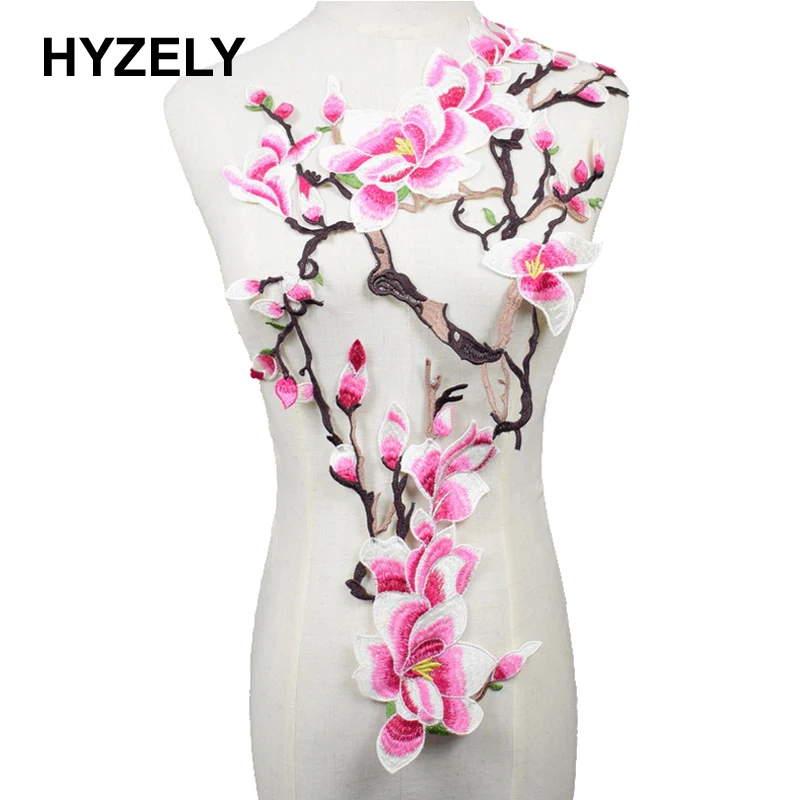 1 Set  Plum Blossom Flower Applique Clothing Embroidery Patch Lace Fabric Sew On Patch Craft Sewing Embroidered Neckline Collar