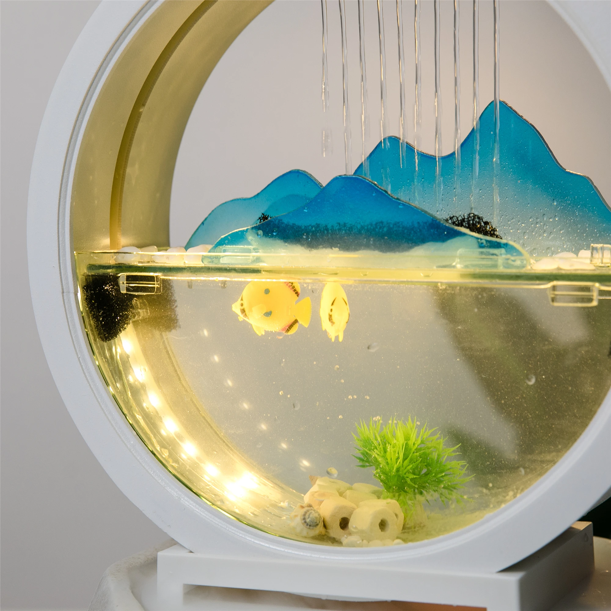 Creativity Table Top Water Fountain Small Fish Tank Round White Glass Aquarium Indoor Office Desktop Decoration Waterfall Kit