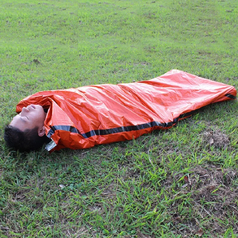 

Ultralight Portable Survival Emergency Sleeping Bag Outdoor Camping Sleeping Bags Warming Sleeping Bag Watrproof Emergency bag