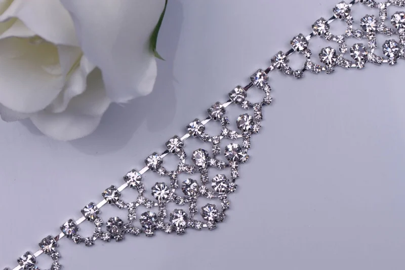 Free Shipping 5yards Rhinestone crystal Chain Bridal Sash Rhinestone Applique, Wedding Applique,Rhinestone Trimming LSRT079