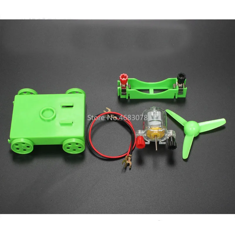 Creative Physical Science Experiments of Powered Propeller Wind Vehicle Yizhi DIY Technology Making Assembly Material Package