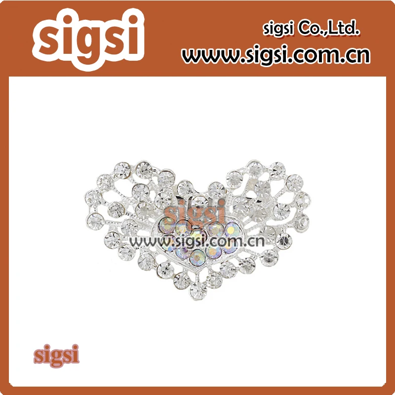 Shiny rhinestone Heart Brooch for Women Clear Austrian Crystal Love Heart Brooch Pin