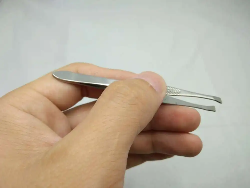 Tweezer คิ้วหญิงเครื่องมือแต่งหน้าแหนบโฟลเดอร์คิ้วกรรไกรคลิป Eyelid Eyelash Curler สแตนเลสดึงแบนขาย