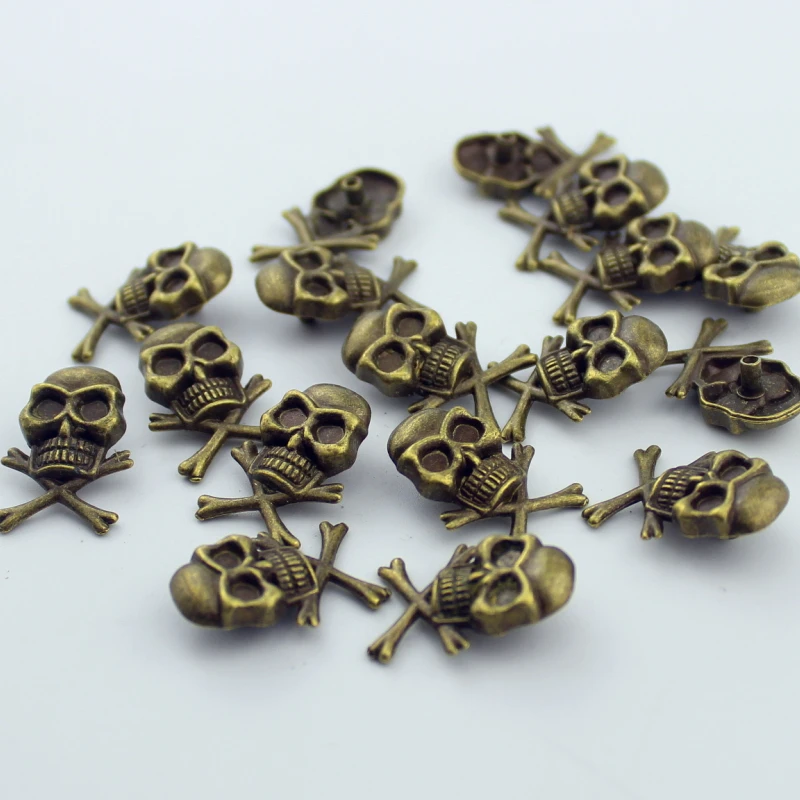 10sets/Lot 1.5*2.5cm Brass Spikes Skull Rivet Cool Skeleton Fashion Studs Cellphone Accessory Garment Rivets for Leather Craft