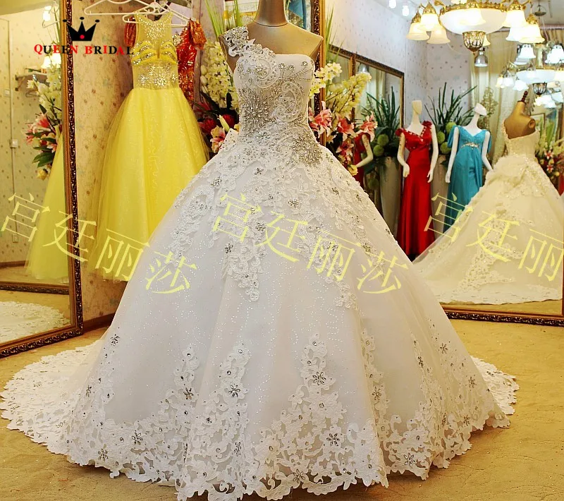 One Sholder Long Train Wedding Dresses Ball Gown 2023 New Arrival Luxury Crystal Beading Wedding Gowns Custom Measurements JX20