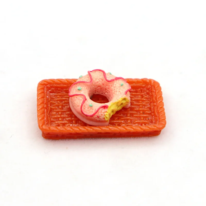 Рисунок 5 - каучуковая посуда корзина из тростника