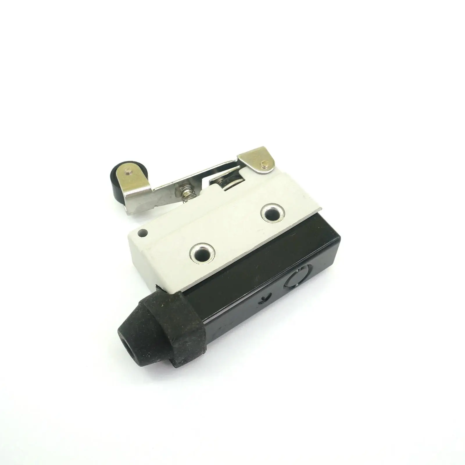 XZ7-141 10A125V NO+NC Micro Limit Switch SPDT Contact Short Roller Lever Type