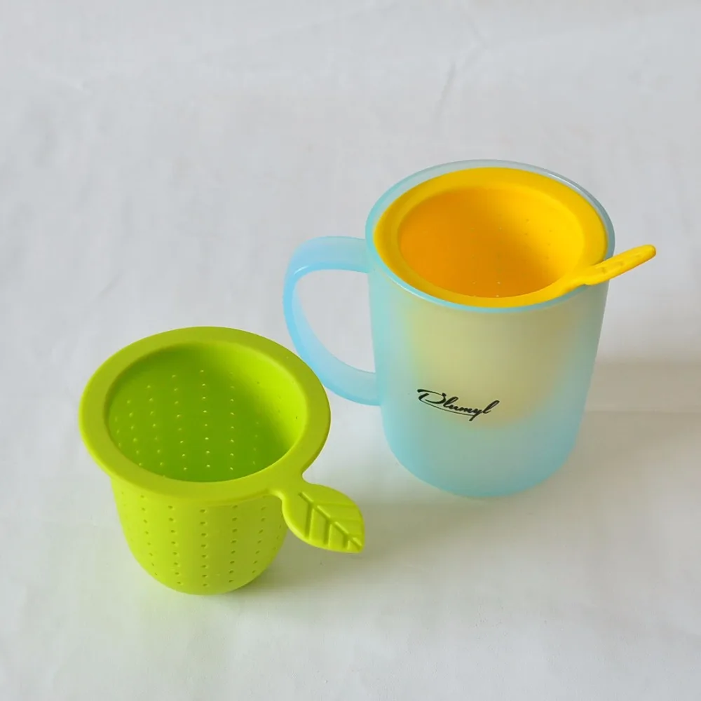 FDA silicone Tea Strainer, coffee mugs filter baskets ,Reusable silicone Tea Infuser Basket with Handles plumyl