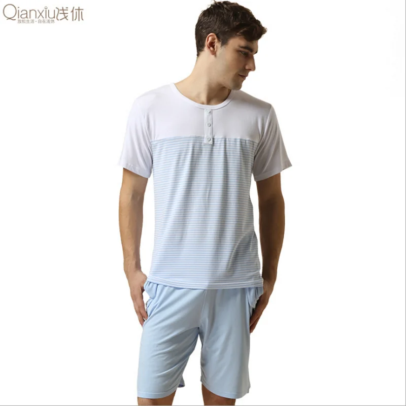 Zomer Mannen Casual Gestreepte Pyjama Sets Mannelijke 95% Katoen Nachtkleding Pak Korte Mouw O-hals Kraag T-shirt & Halve Broek thuis Doek