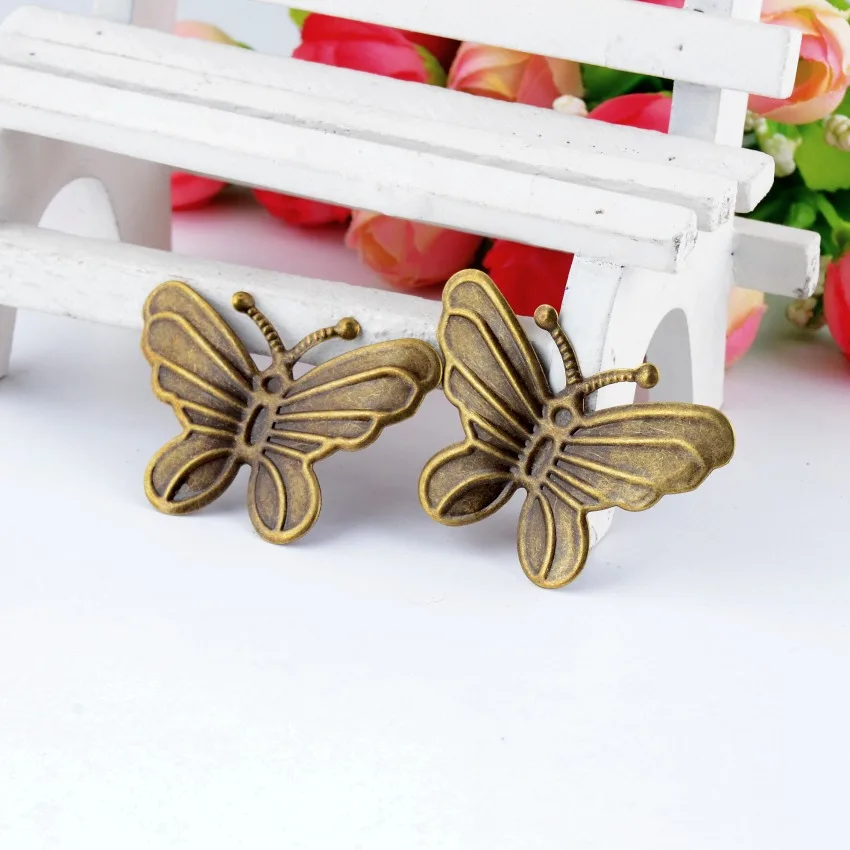 

MIAOCHI 50PCs Antique Bronze Filigree Butterfly Wraps Connectors Embellishments Gift Decoration DIY 4.2x2.8cm J0591