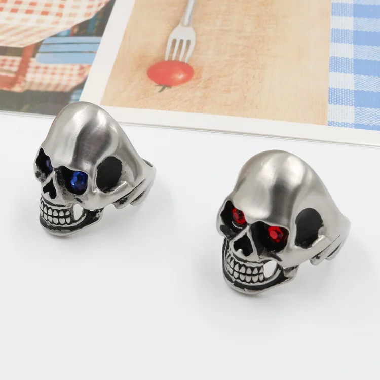 Personality punk fashion jewelry boutique gem set skull men's titanium steel ring free shipping