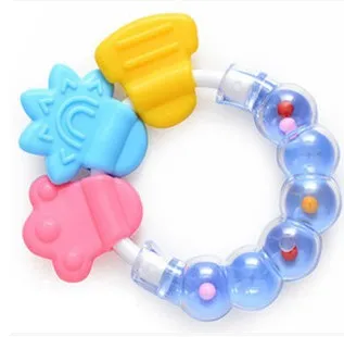 Baby Teether Necklace Silicone Teethers with Rattle Toys Teething Baby Bpa Free Baby Care Acessorios 2017 Safe Soft Christmas