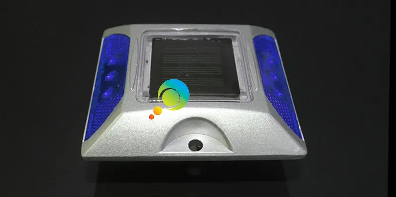 Road Reflector Aluminous Blue LED Flashing Light Cat Eye Solar Road Stud
