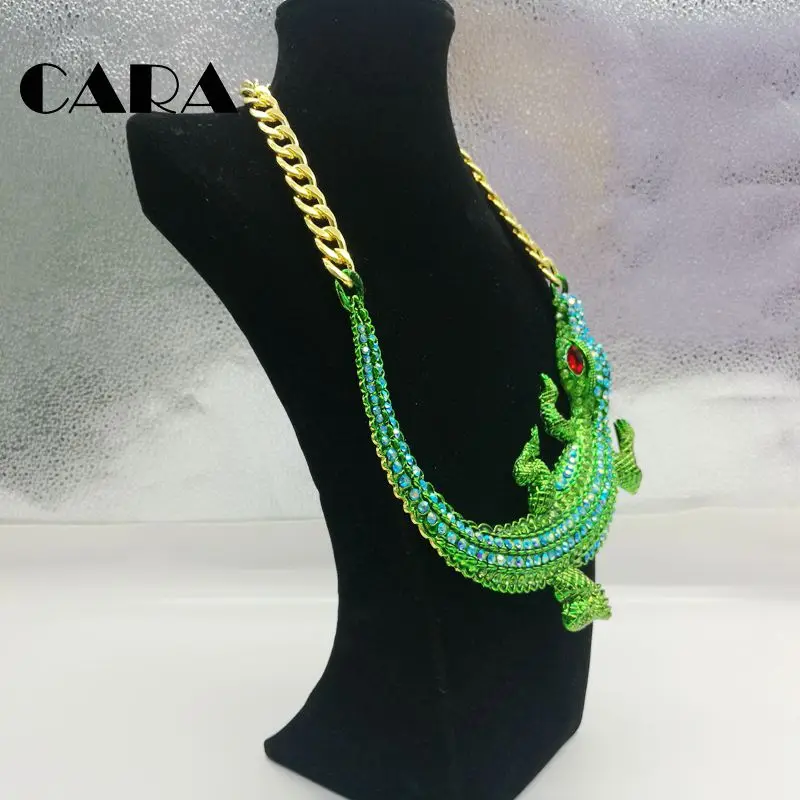 2019 new  Women Big Choker Statement Necklaces Green Rhinestones Crocodile Necklace Gold Chain Jewelry Crystal Necklace CAHS0007 image 3