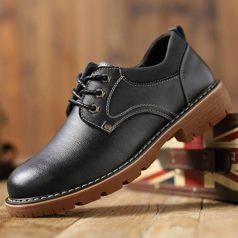 2023 Autumn New Men Leather Shoes Brogue Casual safety shoes Men Genuine Leather Shoes Work Business Casual Sneakers