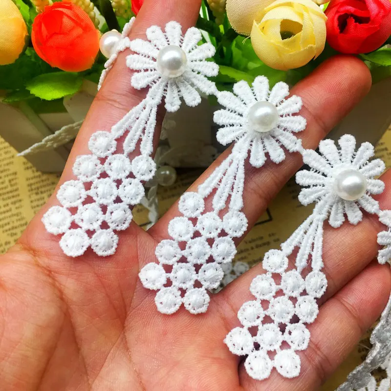 20Pcs Daisy Flower White Embroidered Lace Fabric Trim Ribbon Applique Tassel Grape Handmade Sewing Craft For Costume Decoration view 2