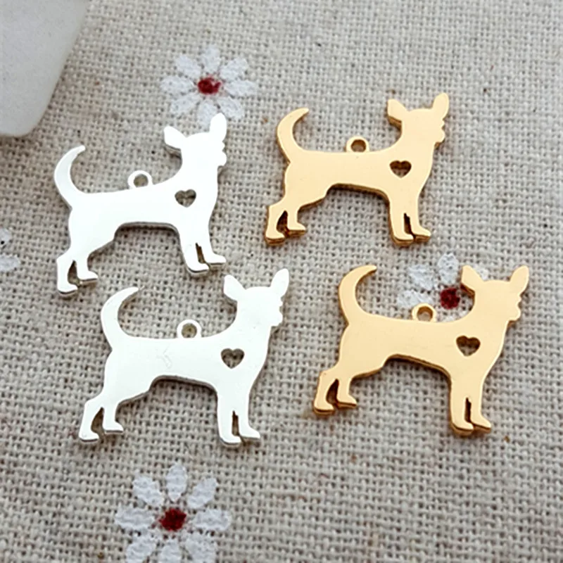 High Quality 10 Pieces/Lot 18mm*19mm Silver Plated Dog Charm Polished Cute Chihuahua Charms For Jewelry Making