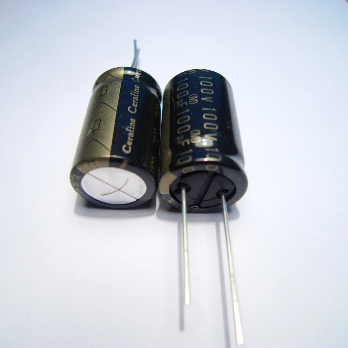 5 sztuk/10 sztuk nowy ELNA Cerafine kondensator audio 100v100uf 16*26 miedzi stóp super kondensator kondensatory elektrolityczne darmowa wysyłka