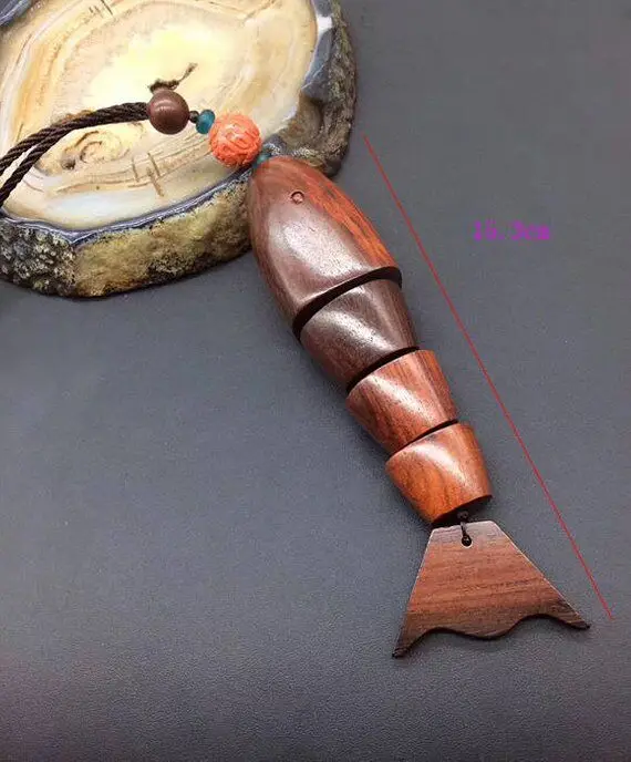 1pcs Natural Red Sandalwood Carved Fish Wooden Pendant Loose Mala Space Charms Jewelry Findings DIY Accessories